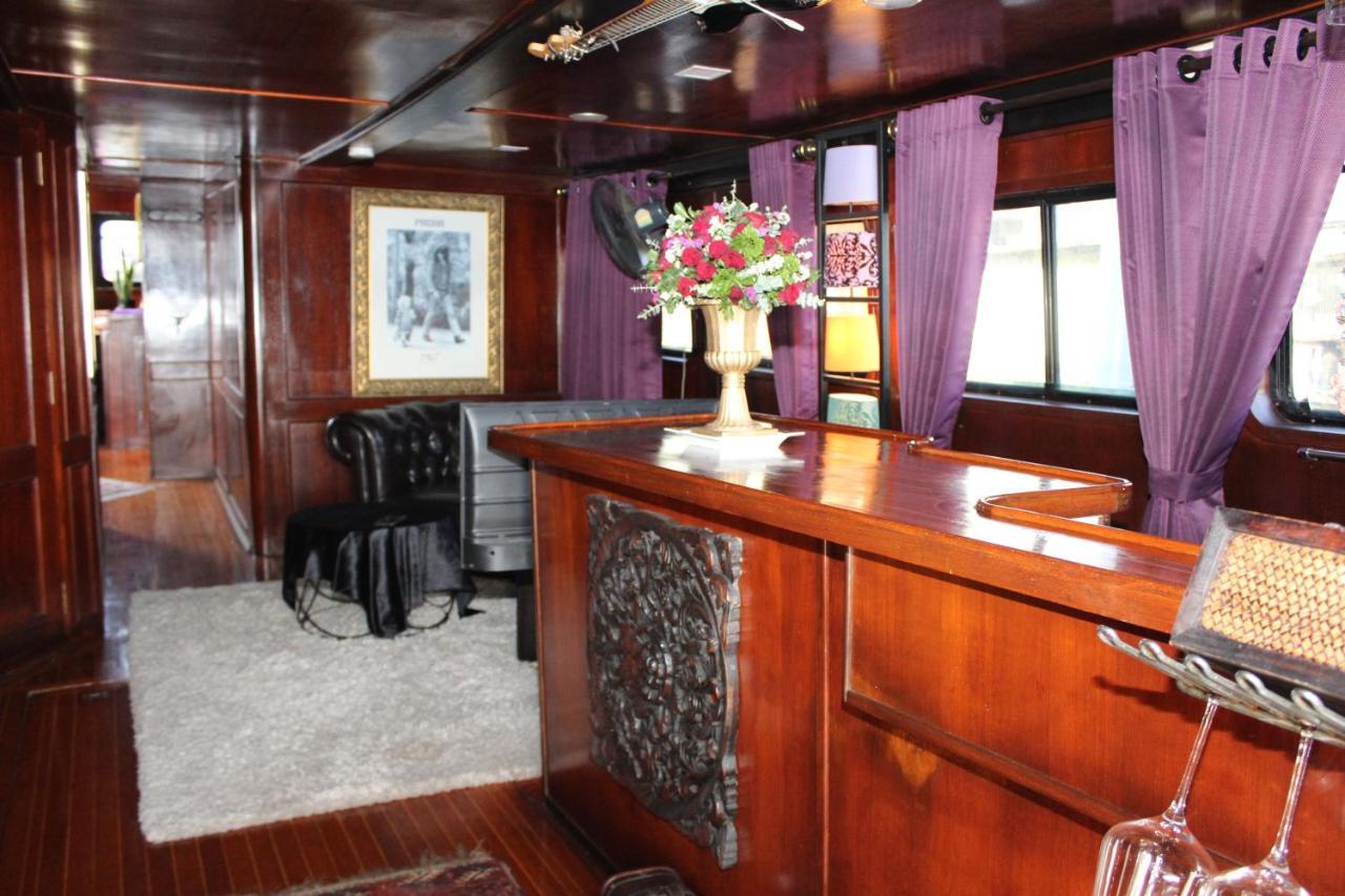 Sabai Sabai Liveaboard Bangkok Exterior photo