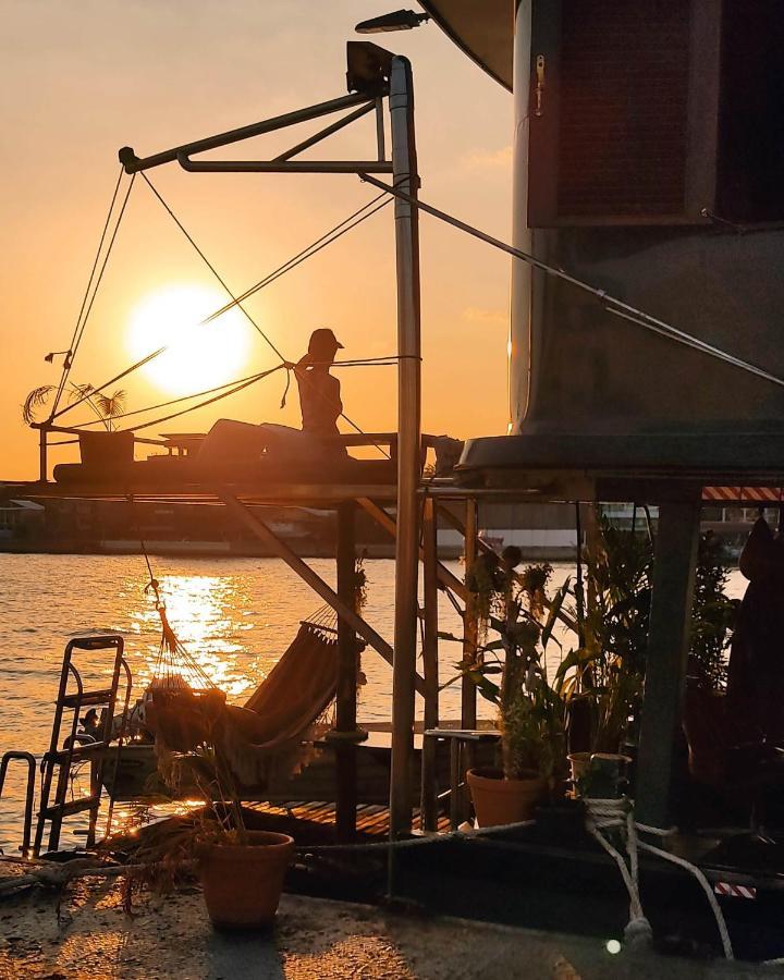 Sabai Sabai Liveaboard Bangkok Exterior photo