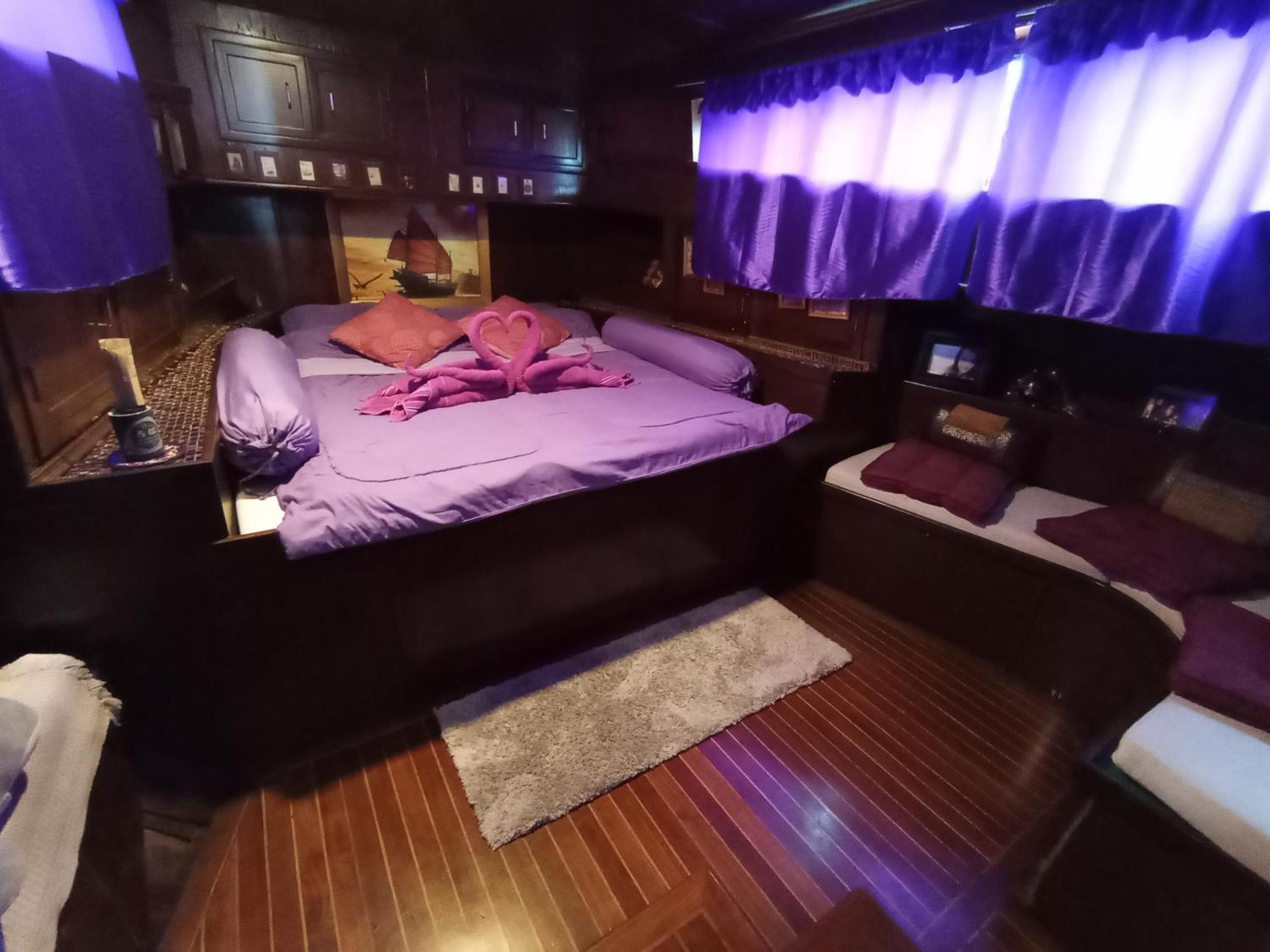 Sabai Sabai Liveaboard Bangkok Exterior photo